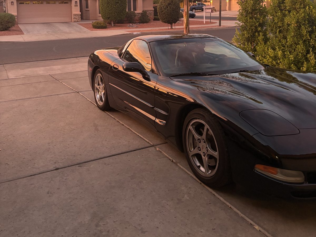2002 C5 Corvette in black